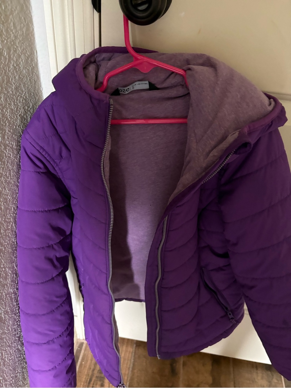 DSG Girls Purple Puffer Jacket with Hood - excellent condition Size small